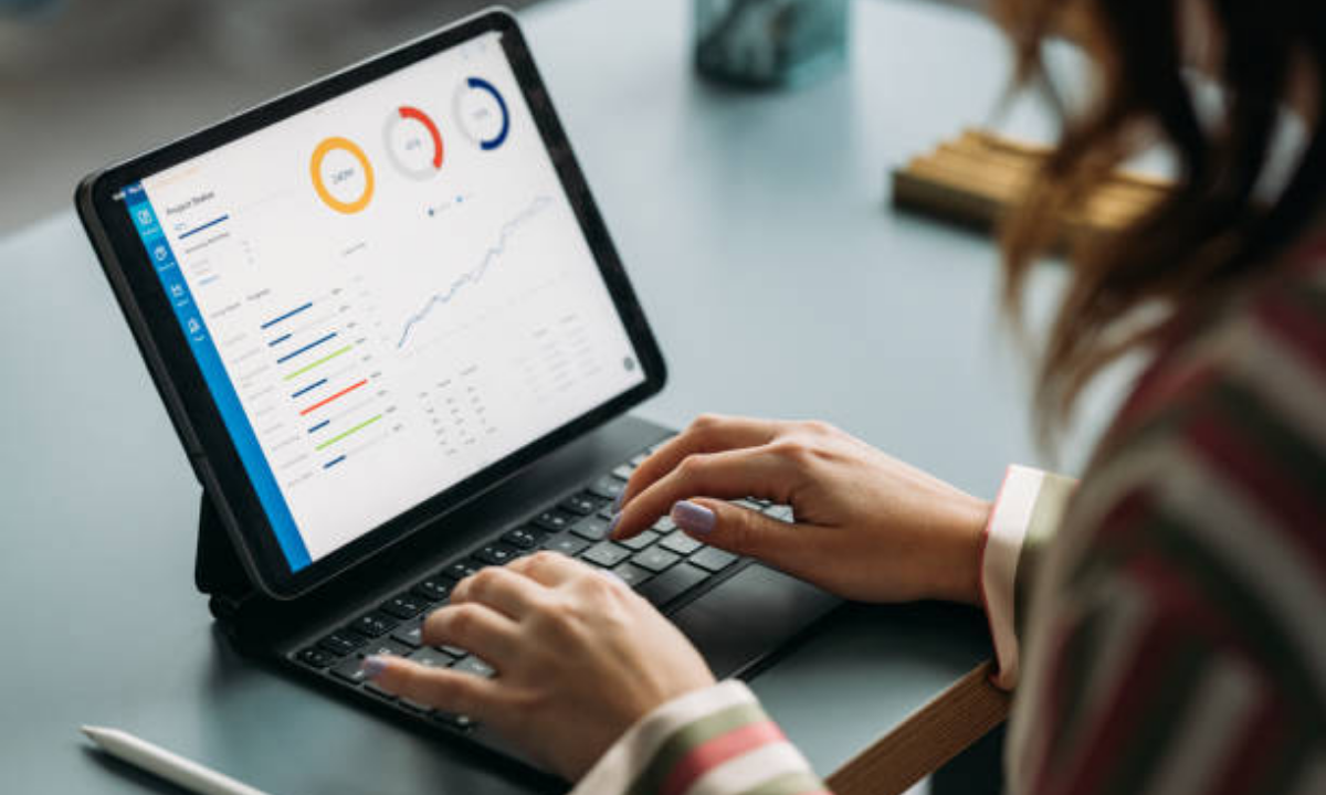 Everything You Need to Start a Career in Data Analytics