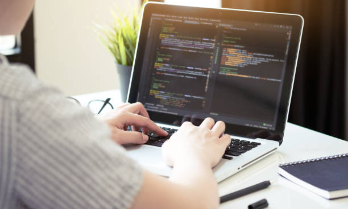 Why Python Is the Best Language to Start Your Machine Learning Journey